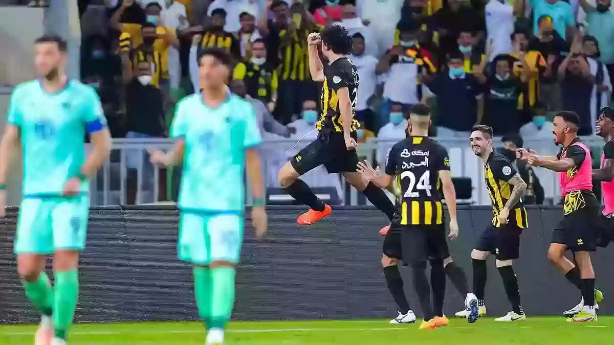  الأهلي السعودي يستعد لديربي جدة ضد الاتحاد