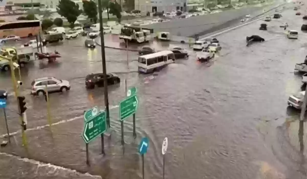 أمطار متفاوتة الشدة في جنوب غرب السعودية