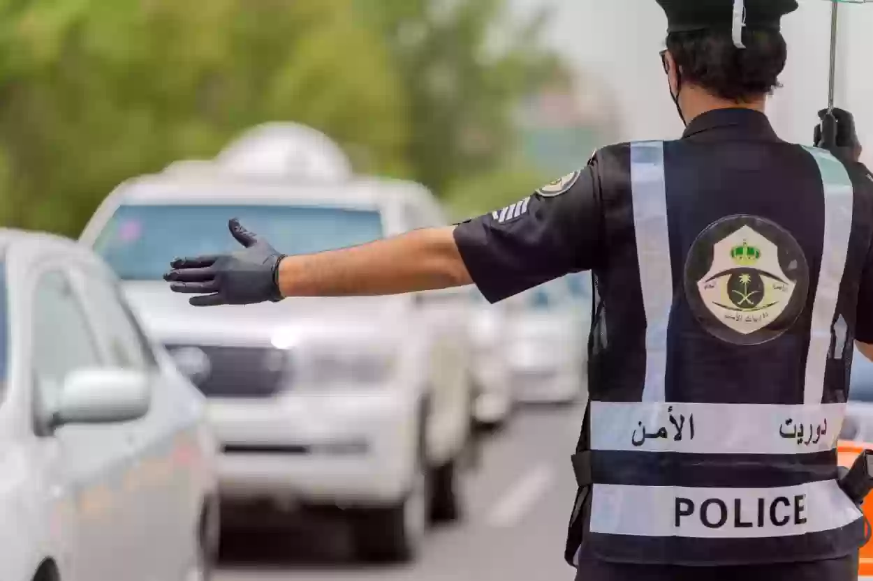 شرطة الرياض تلقي القبض على 4 مقيمين يمنيين