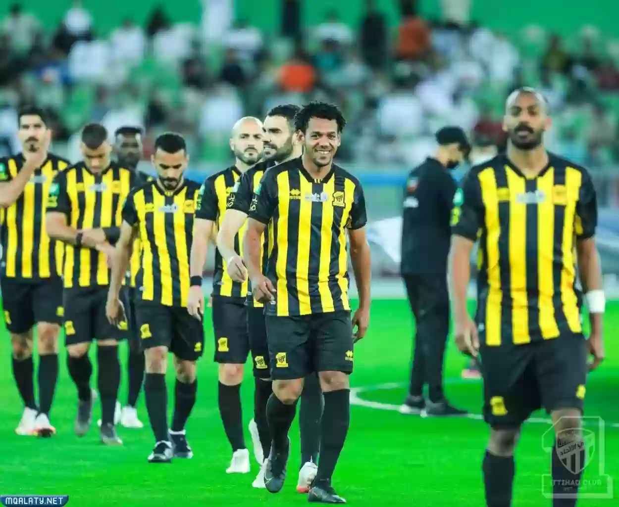 هكذا كتبت أقدام بنزيما النصر لجماهير اتحاد جدة السعودي