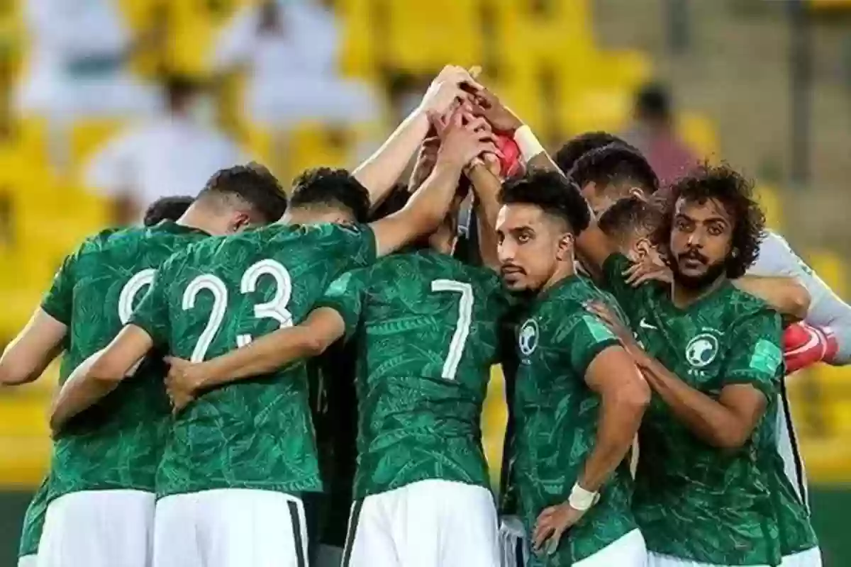 تعليق قوي من الدويش بشأن لاعيبة المنتخب السعودي الحالي