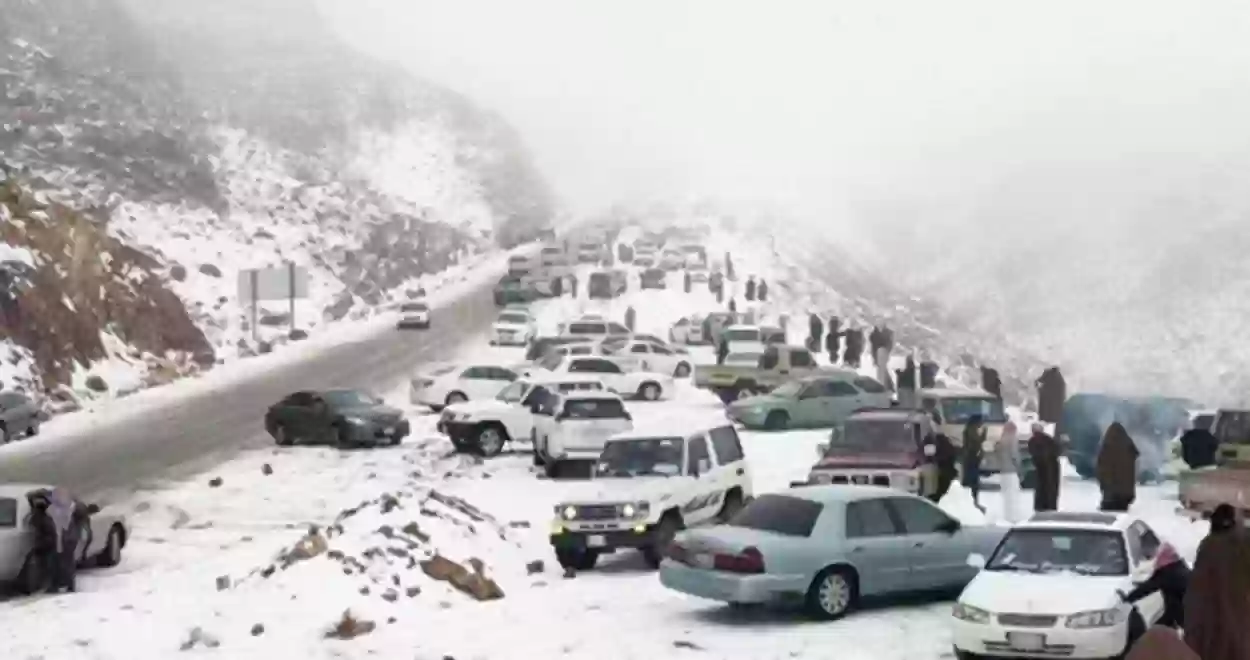 انخفاض في الحرارة متواصل وغيوم على سماء السعودية