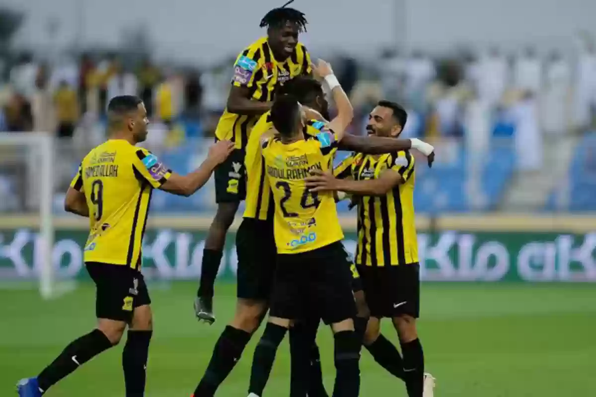 هجوم غير متوقع على ثلاثي الاتحاد بعد الخسارة أمام الهلال