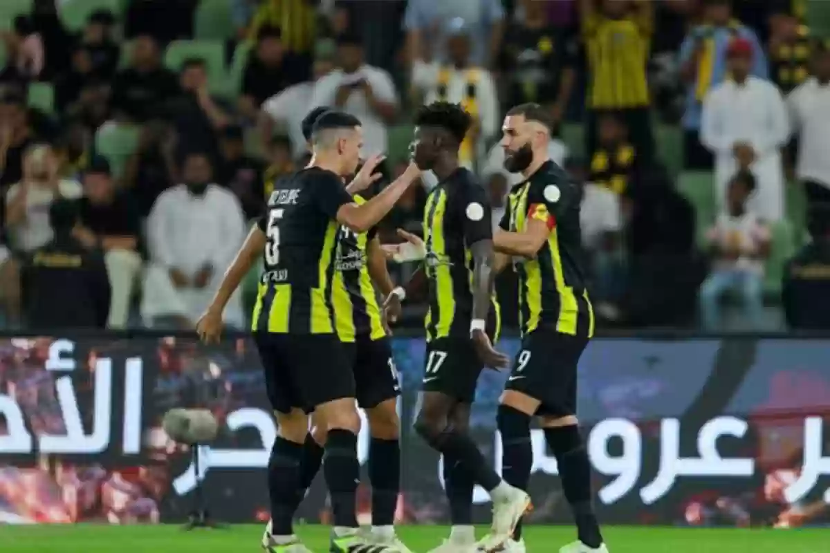 تطورات غير متوقعة بشأن انتقال نجم مانشستر سيتي إلى الاتحاد