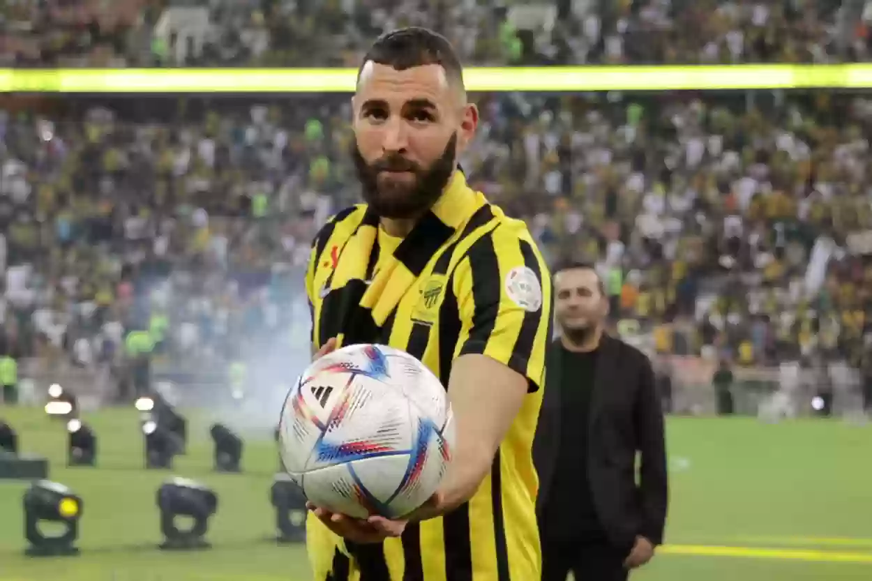 تصرف غير مسبوق من كريم بنزيما تجاه جماهير الاتحاد